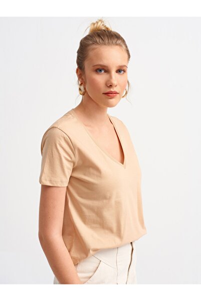 Dilvin Γυναικείο μπλουζάκι Camel V-Neck Basic 3470 101A03470