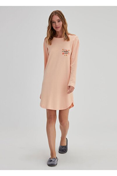 Dagi Γυναικείο νυχτικό με μακρυμάνικο λαιμόκοψη σομόν