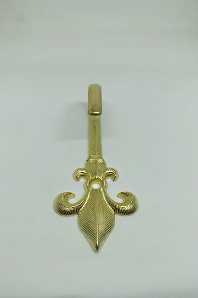 Helezoni نموذج الحمل الأصفر الذهبي من رينسو