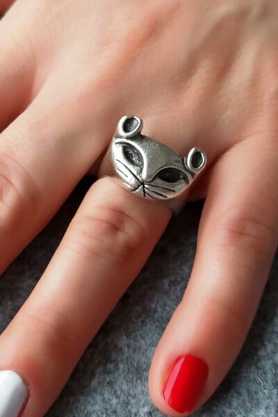 Fildişi Aksesuar Antik Gümüş Kaplama Kara Gözlü Kedi Şekilli El Yapımı Ayarla...