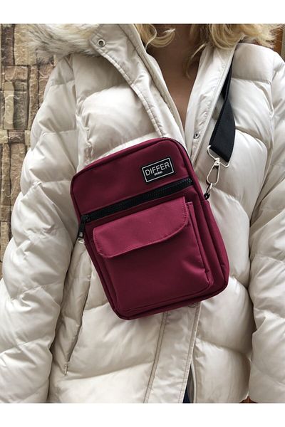 Differ Studio Unisex Claret Red Shoulder and Crossbody Bag