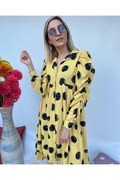 ky butikkk Μακρύ κίτρινο φόρεμα με πουά με μανίκια και πλισέ στη μέση