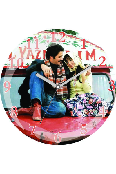 3M Kadir Inanır Türkan Şoray Hajde da napišemo Al Zakrivljeni stakleni zidni sat