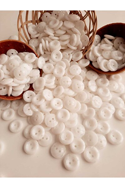 canan dizayn 15 Mm Polyester Düğme 2 Delikli 20'li Paket.