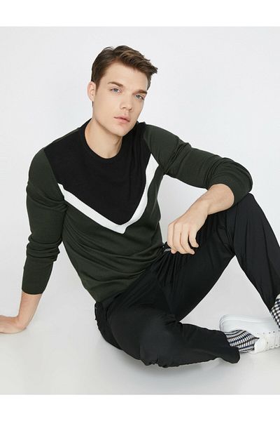 Koton Pullover - Grün - Regular Fit