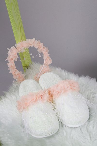 lohusahamile Salmon Alya Maternity Slippers and Crown Set