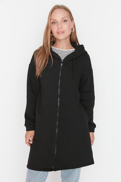Trendyol Modest Czarna dzianinowa bluza z kapturem TCTAW23TW00043