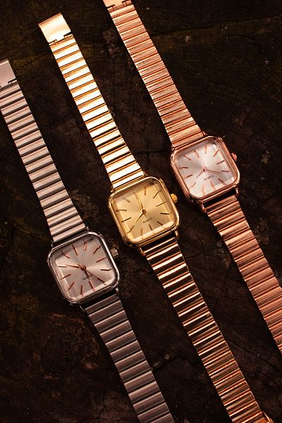 Ricardo Square Dial Rose Gold Women's Wristwatch