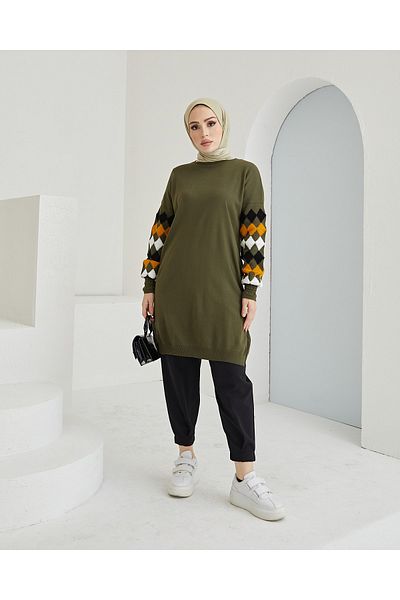 MODAEFA Embroidered Sleeve Knitwear Sweater