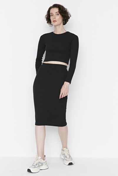 Trendyol Collection Fekete Crop Crew Neck bordázott, rugalmas kötött felső és alsó készlet TWOAW22AU0496