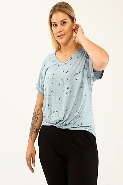Seamoda Plus Size Women's Comfortable Trend Casual V-Neck Bee Printed Front Knotted Detailed T-shirt-Light Blue