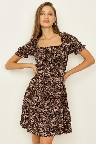 Select Moda Rochie mini cu mânecă cu balon cu gât pătrat cu model leopard maro pentru femei