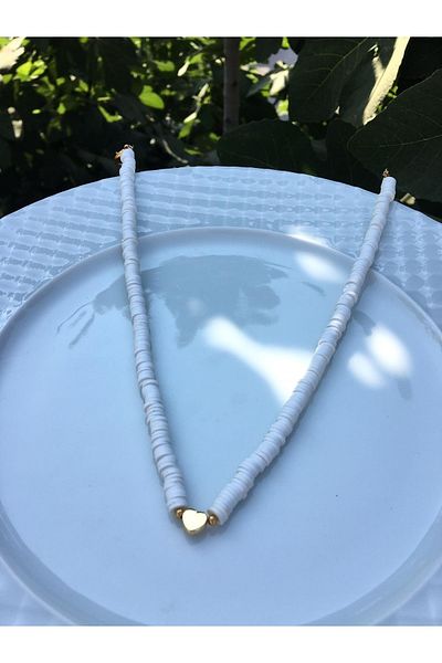 DGN Shoping White Fimo Bead Gold Heart Detailed Necklace