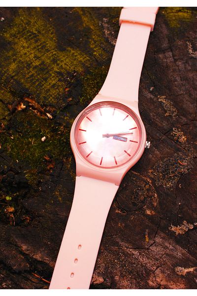 Ricardo Silicone Strap Unisex Wristwatch Pink