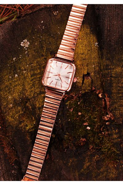 Ricardo Square Dial Rose Gold Women's Wristwatch