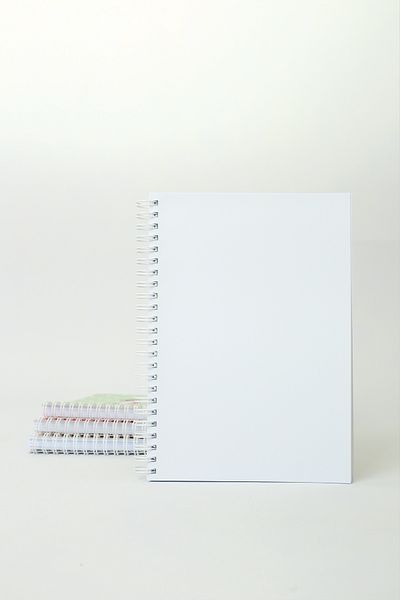 paperlab A5 Flower Patterned Spiral Notebook