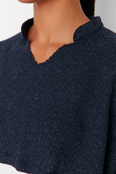 Trendyol Collection Sötétkék Super Crop hosszú ujjú kötöttáru megjelenés Kötött blúz TWOAW21BZ1213