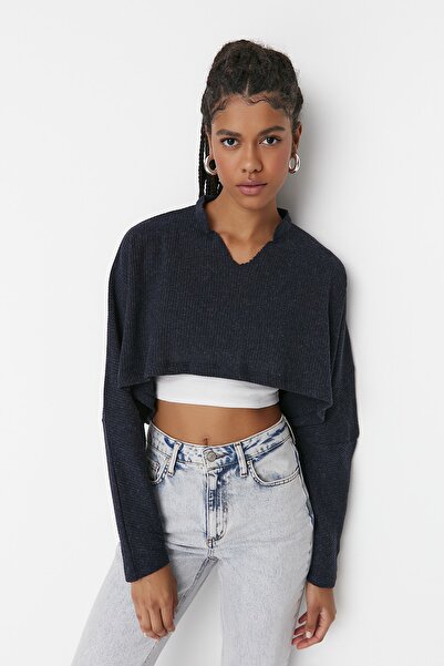 Trendyol Collection Námořnická modrá Super Crop Pletená halenka s dlouhým rukávem Vzhled Pletená halenka TWOAW21BZ1213