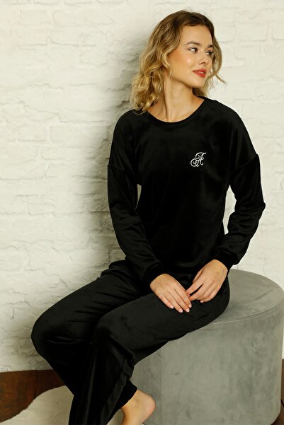 Farya Home Luxury Velvet Collection Silky Velvet Pajama Set