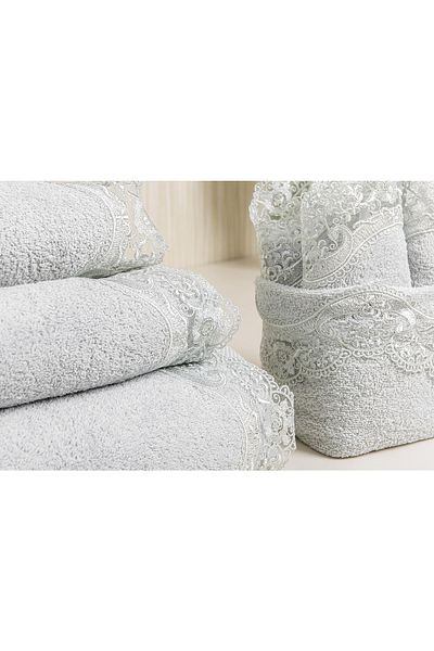 Gül Güler Pearl Lace Hand Towel