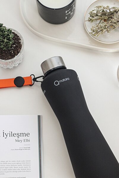 Qmatara Matte Black Glass Flask Premium 750 cc