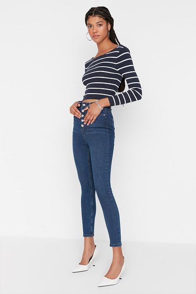 Trendyol Collection Sötétkék gombos elöl magas derekú vékony farmer TWOAW20JE0051