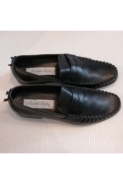 Butik Tülin Men's Genuine Leather Buffalo Black Tiny Staple Hole Soft Hand Stitched Leather Sole Loafer