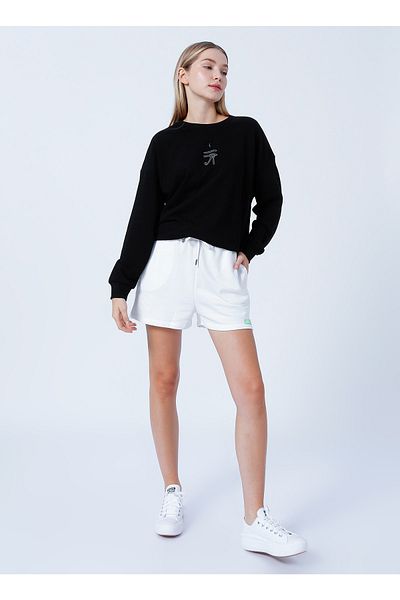 Black On Black X Aae Elastic Waist Loose Fit White Women's Shorts K-edoya