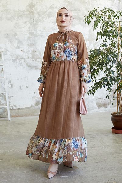 InStyle Περισσότερα Floral Chiffon Dress - Tan