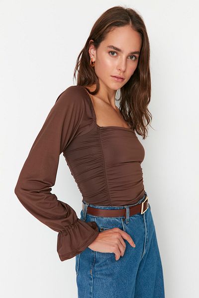 Trendyol Collection Hnědé pletené tělo s balonovým rukávem TWOAW22BD0021
