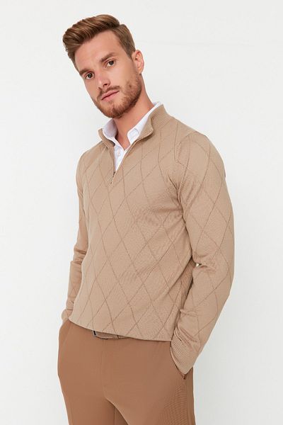 Trendyol Collection Pletený svetr Camel Smart Slim Fit - poloviční rolák na zip, bavlna Tmnaw23Kz00215