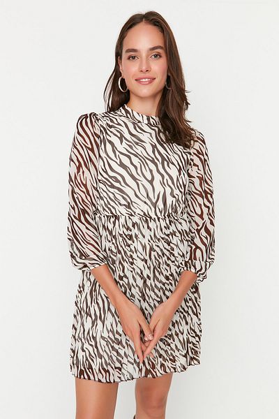 Trendyol Collection Hnědé plisované tkané šaty TWOAW21EL1009