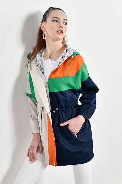 fehika Women's White/Navy Blue Lining Printed Ultra Light Water Repellent Oversize Raincoat Trench Coat