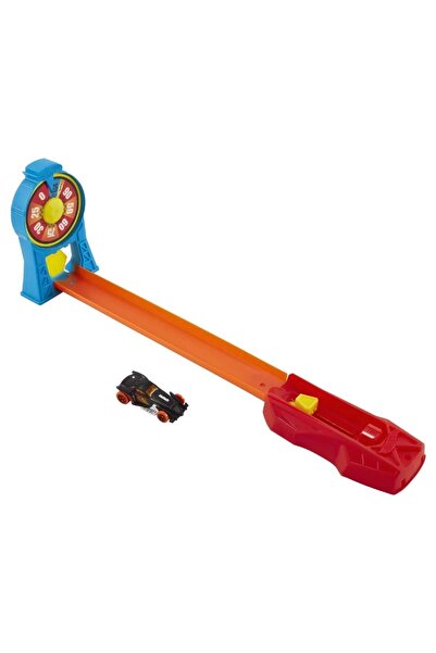 HOT WHEELS Akrobasi Atlayışı Yarış Seti Döndür Ve Puan Kazan
