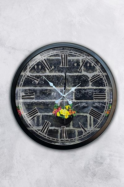 Kasva Concept 40 cm Black Metal Stone Structure Wall Clock