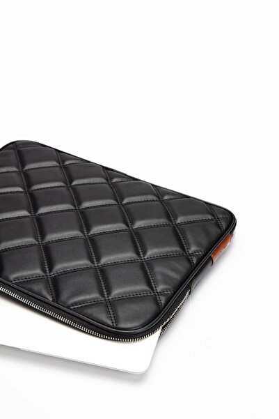 Başkent Çanta Galerisi حافظة كمبيوتر محمول من الجلد المبطن لجهاز ماك بوك اير مقاس 13.3 بوصة و14 بوصة