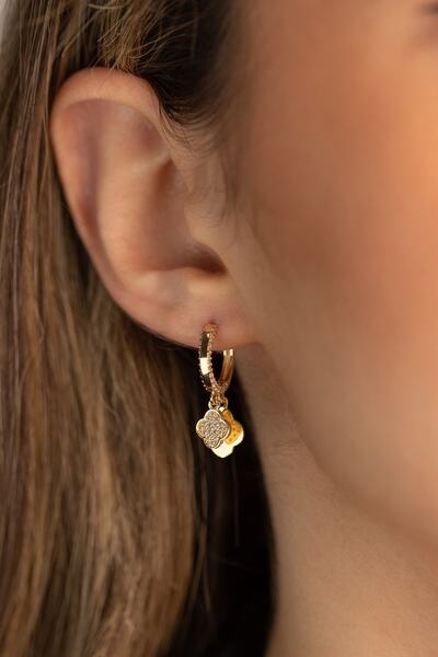 YAVUZ KUYUMCULUK 14 Ayar Altın Taşlı Yonca Küpe