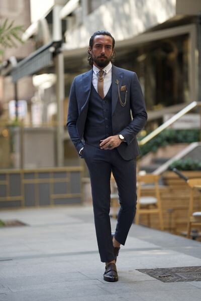 SARDINELLI Kırlangıç Yaka Özel Tasarım Takım Elbise