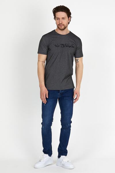 DYNAMO Ανδρικό T-shirt Black Crew Neck με Λεπτομέρεια κεντήματος