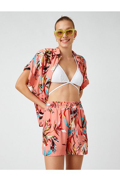 Koton Shorts mit Bindegürtel