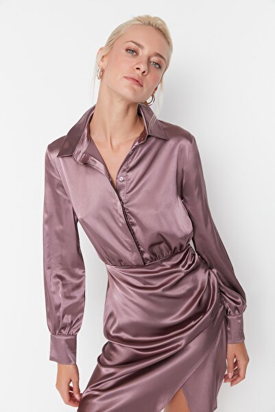 Trendyol Collection Hnědé saténové tkané šaty TWOAW23EL00531