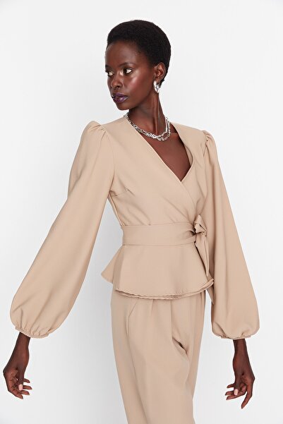 Trendyol Collection Μπλούζα με διπλό γιακά υφαντό βιζόν TWOAW20BZ1089