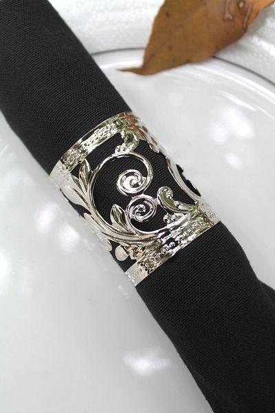 Emtory Home 6 Pieces Silver Sheyma Ram Valiant Luxury Metal Napkin Ring