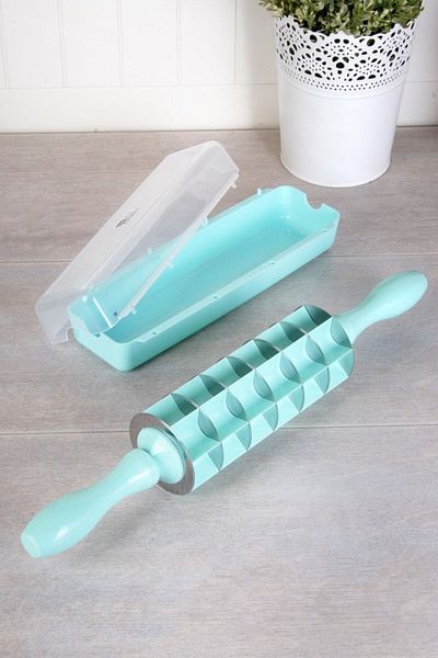 hauspro Best Ravioli Roller Cutting Apparatus with 7 Blades
