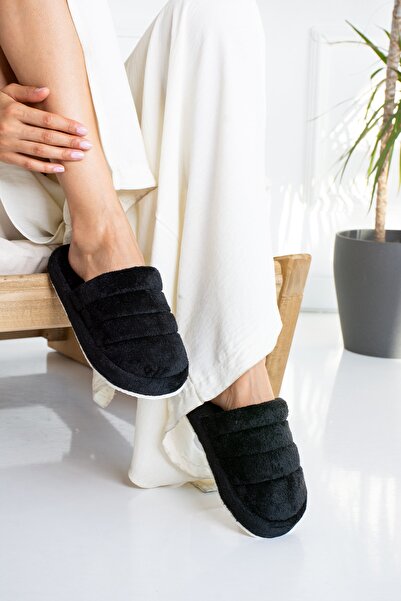 star shoes Черни плюшени дамски домашни чехли