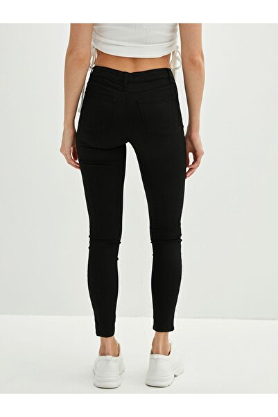 LC Waikiki Normal Bel Süper Skinny Fit Kadın Rodeo Jean Pantolon