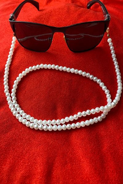 Bourgogne2021 White Pearl Bead 70 Cm Glasses String