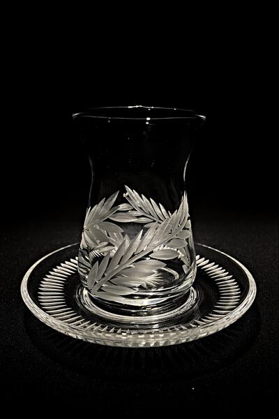 RIBELLA DESIGN Aşk Merdiveni Model Paşabahçe İrem 6 Kişilik 12 Parça Çay Seti