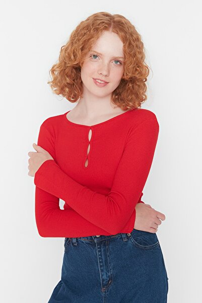 Trendyol Collection Red Collar Detailed Corded Crop Knitted Blouse TWOAW23BZ00363