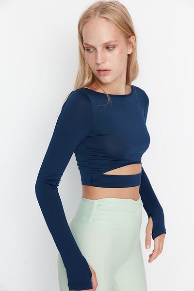 Trendyol Collection Tmavě tmavě modrá ořezové okno/výřez a detail otvoru pro palec Pletený sportovní top/halenka TWOAW21BZ0156